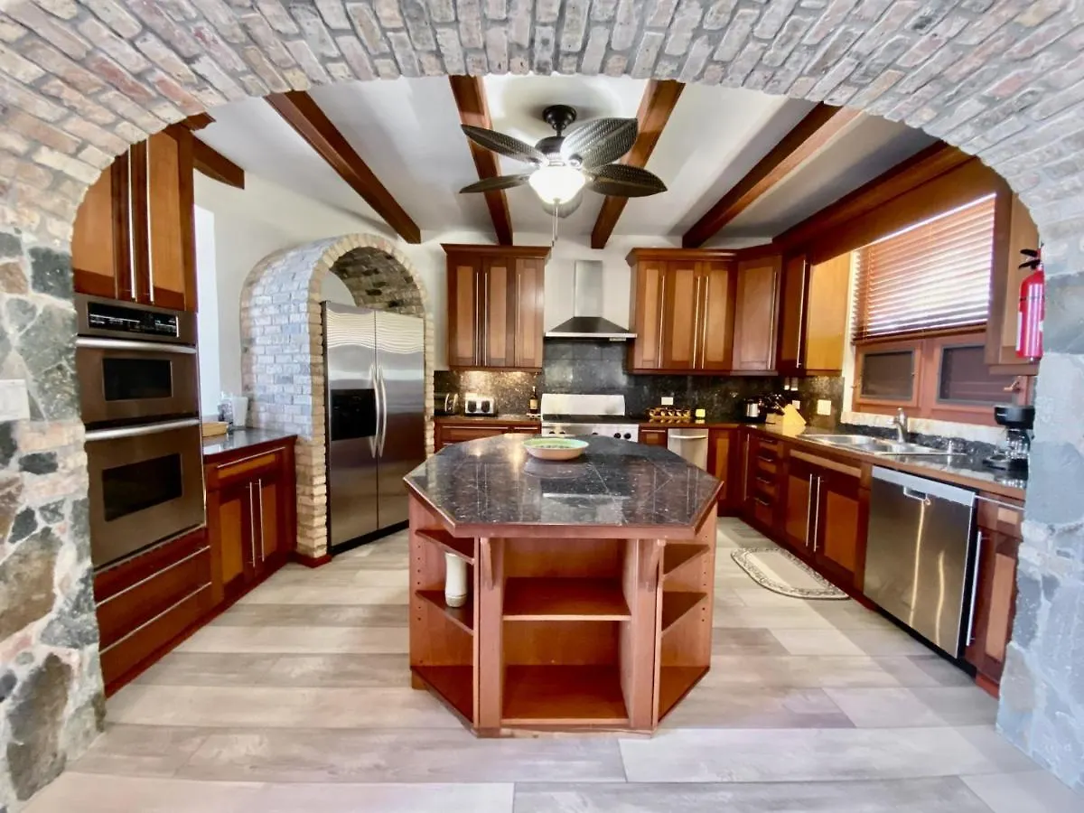Villa Del Mar: Spectacular Ocean Views Lovenlund United States Virgin Islands